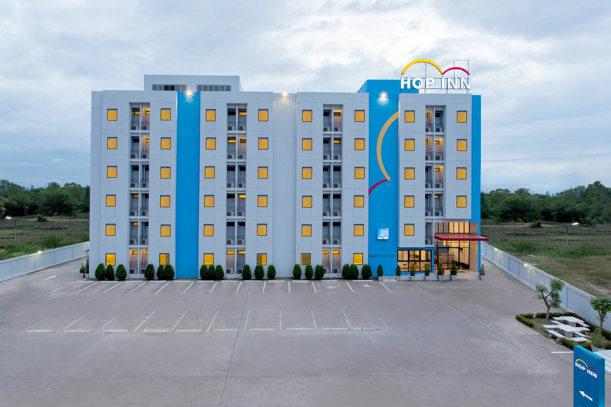 Hop Inn Lopburi Lop Buri Exterior foto